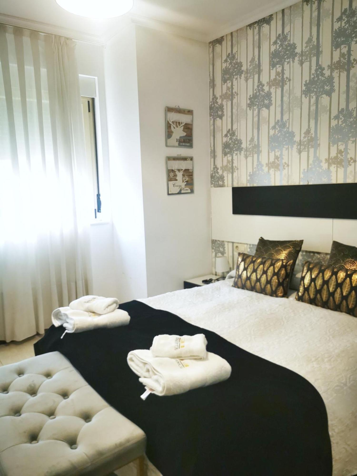 Apartamentos Gran Via Salamanca Szoba fotó