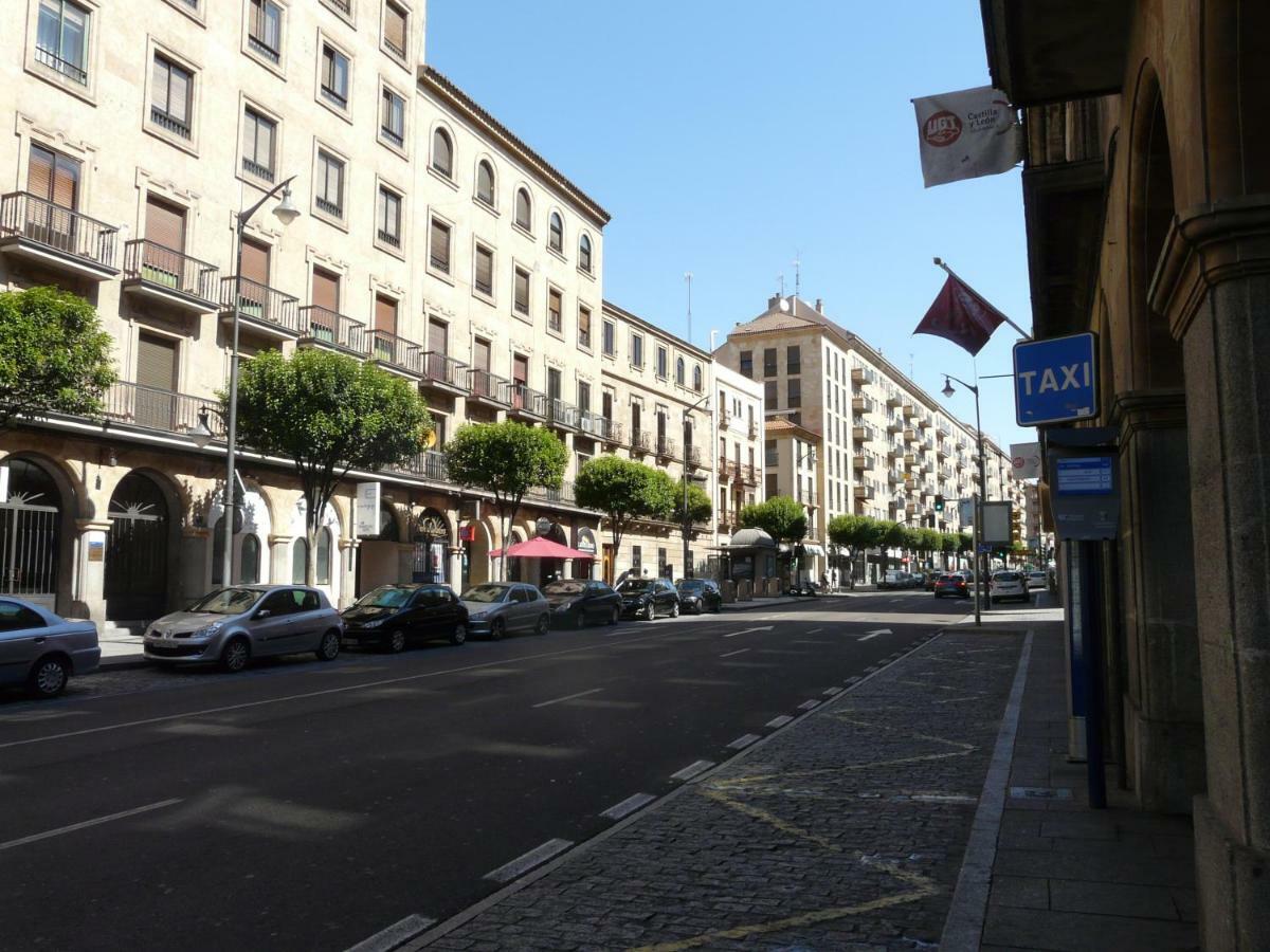 Apartamentos Gran Via Salamanca Kültér fotó